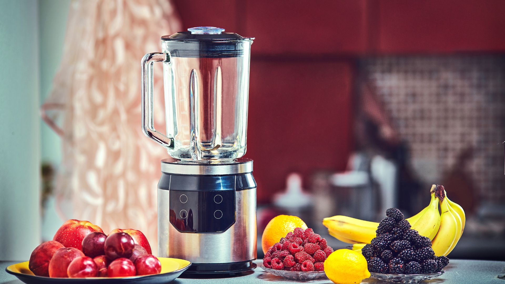 Blender-with-Variety-of-Fruits