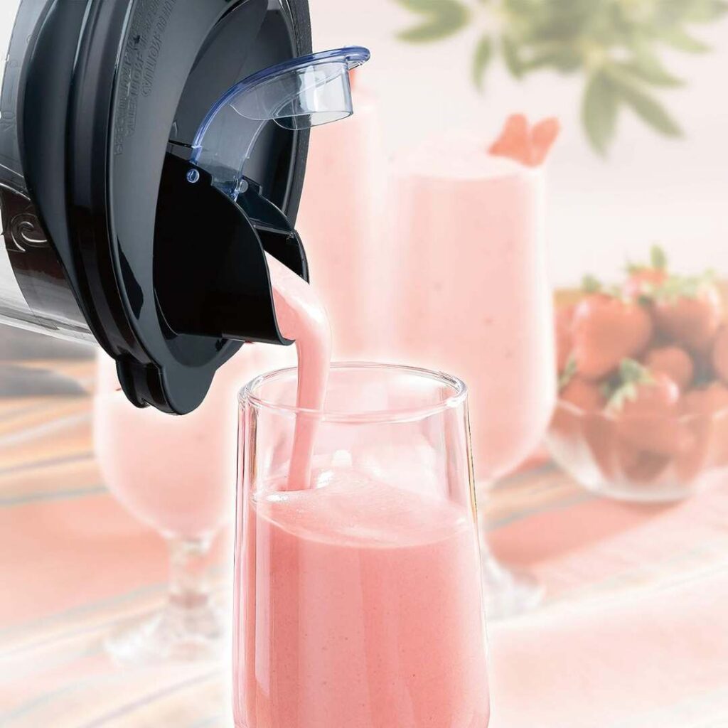 Smoothie with Hamilton Beach Wave Crusher Blender 