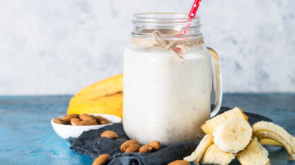 Banana And Almond Butter Smoothie